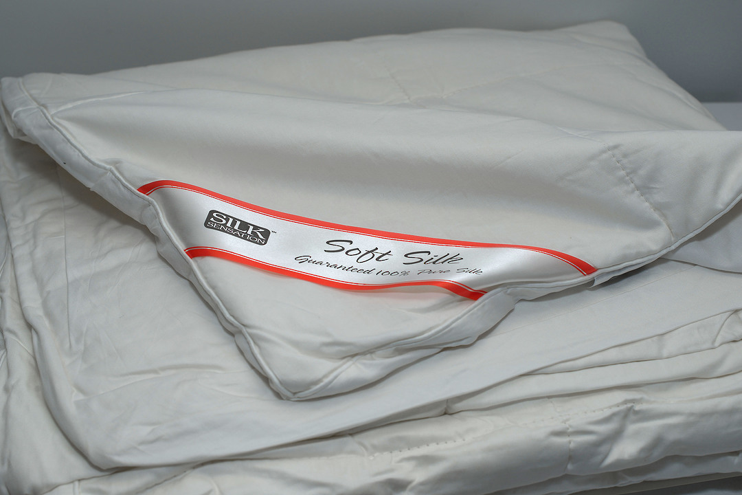 Silk Sensation - Washable 100% Silk Underlay / Mattress Topper image 2